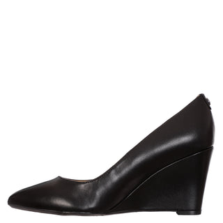 Sandalia de Tacon Corrido NINE WEST Wncal9x9  Piel Color Negro