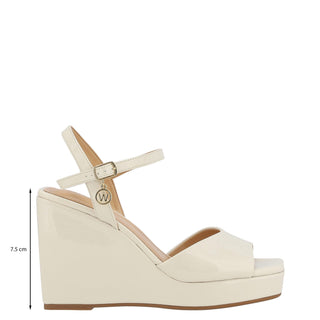 Zapatilla con Plataforma WESTIES Wekrieg  Charol sintético Color Beige