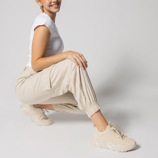 Tenis WESTIES Wenyasha  Gamuza y textil Color Beige