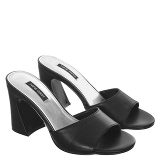 Zapato Destalonado NINE WEST Wnulala  Piel Color Negro