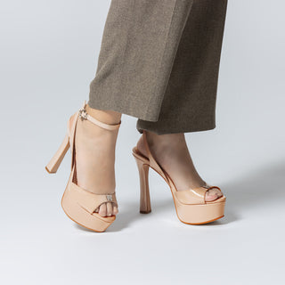 Sandalia WESTIES Weikaia  Charol sintético Color Beige