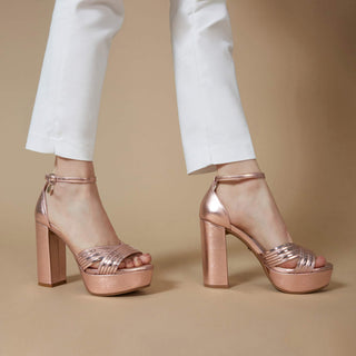 Sandalia WESTIES Wepriyanka  Sintetico Color Metalico